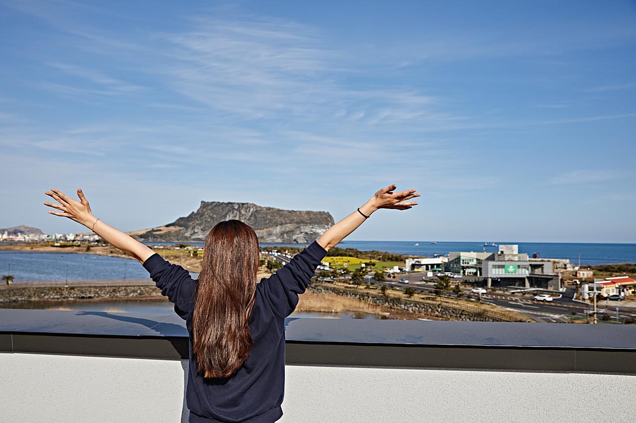 Playce Camp Jeju Hotel Oso-ri Exterior foto